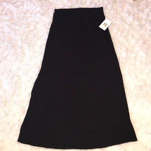 NWT Kensie maxi skirt